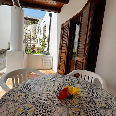 Tarinuzza Apartment Lipari (Isola Lipari)